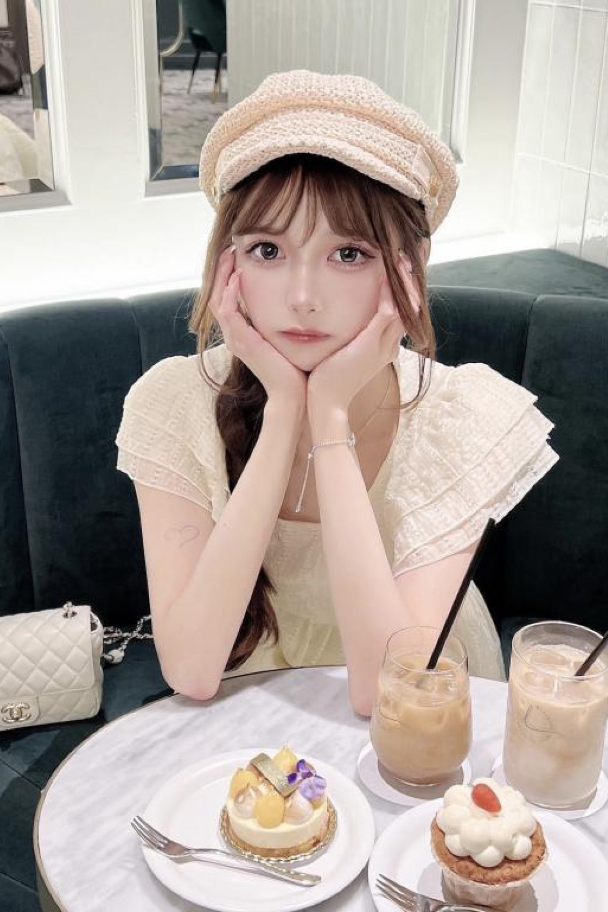 13姨日本泡泡浴服务店12位美女