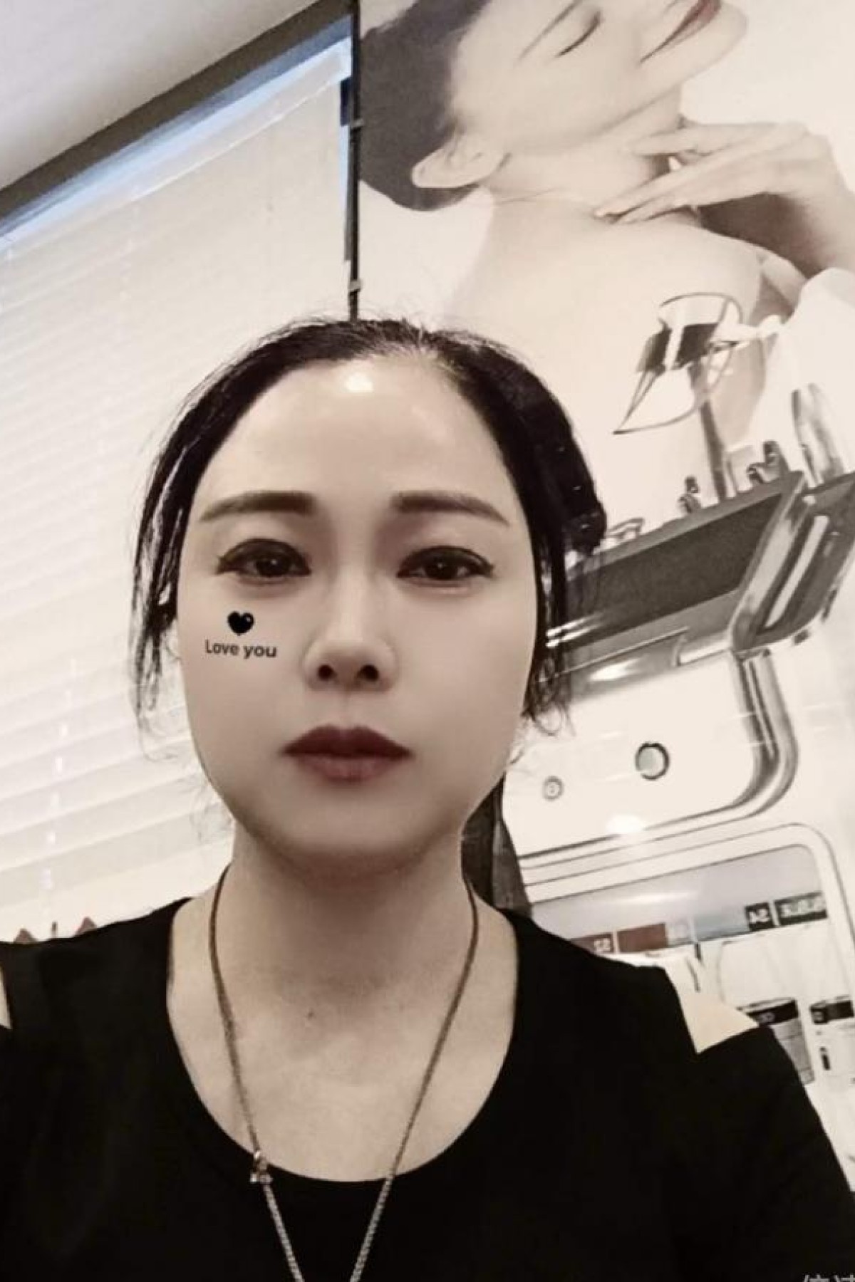 曼哈顿正规理疗, 花老师古法抓龙筋理疗！